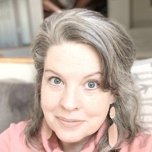 Meet your Posher, Poppy